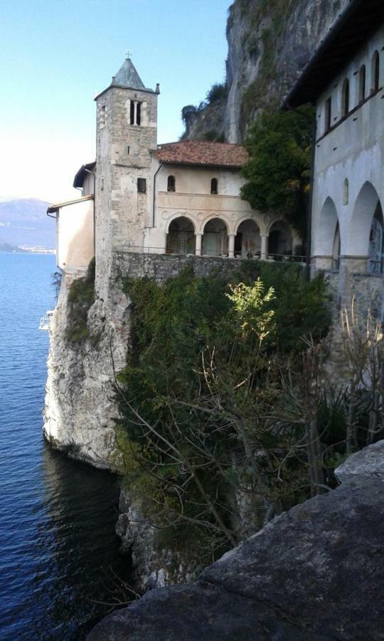 B&B Bosco Fiorito Malgesso Exterior photo